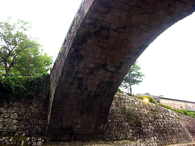 葦北郡津奈木町の石橋
